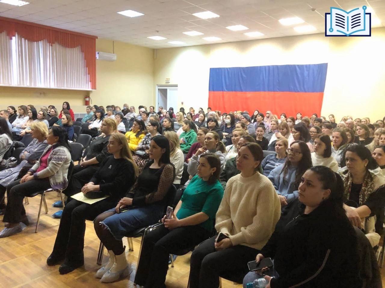 Эксперты проводят профилактические мероприятия в Камызякском районе